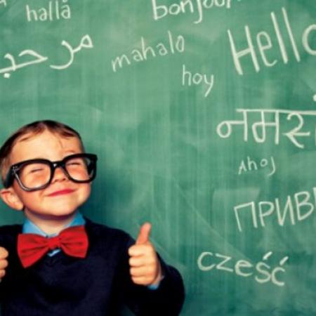 Copiii bilingvi gândesc altfel! Vezi care sunt avantajele învăţării unei a doua limbi la vârste fragede