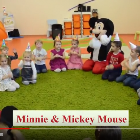 Video/ Program de distracție la grădiniță cu Mickey și Minnie Mouse